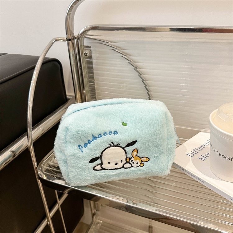 พร้อมส่ง กระเป๋าดินสอ ใส่เครื่องสำอาง ใส่ดินสอได้ 40-50ชิ้น ลายการ์ตูนน่ารักๆ