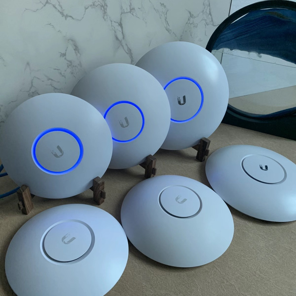 ในสต็อก/UBNT UniFi UAP-AC-PRO LR LITE องค์กร WIFI สูงพิเศษสายพานกิกะบิต AP