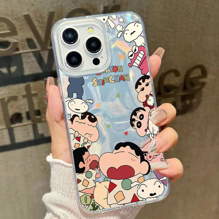 COD ใช้ได้กับ iPhone 11 14 13 12 15 Pro Max 6 7 8 14 15 Plus SE X XR XSMAX เคสโทรศัพท์มือถือหรู Crayon Shin-chan ใหม่