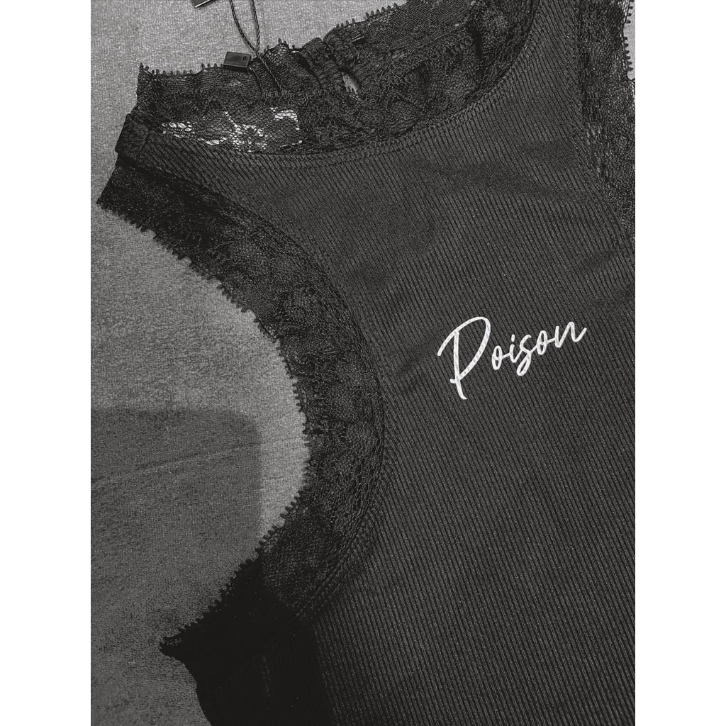 A1135 SN POISON เสื้อเชิ้ตสีดํา