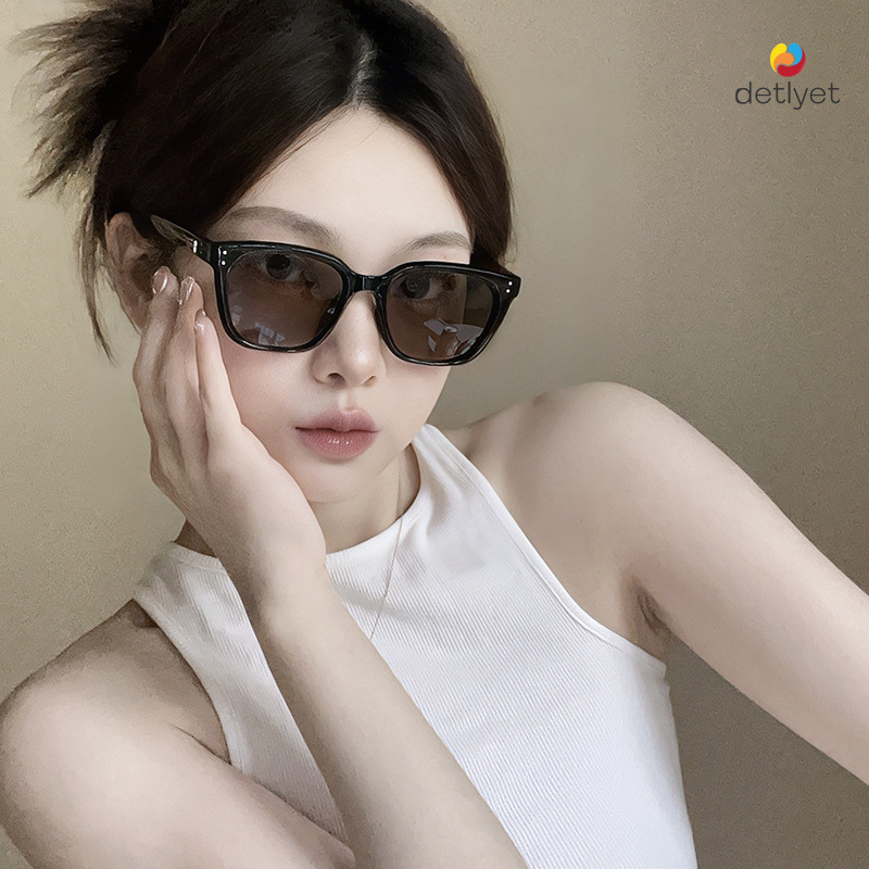 COD🌷แว่นตากันแดดหลากสีวินเทจสไตล์เกาหลีแฟชั่นป้องกันรังสียูวีเบาพิเศษแว่นตาผู้ชายและผู้หญิง-detlyet - รูปที่ 3
