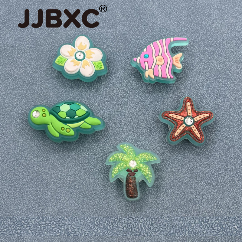 JJBXC ตัวติดรองเท้า charm ธีมทะเล ลายเต่าทะเล ต้นมะพร้าว ปลา และปลาดาว สีสันสดใส ดีไซน์น่ารัก ติดแน่