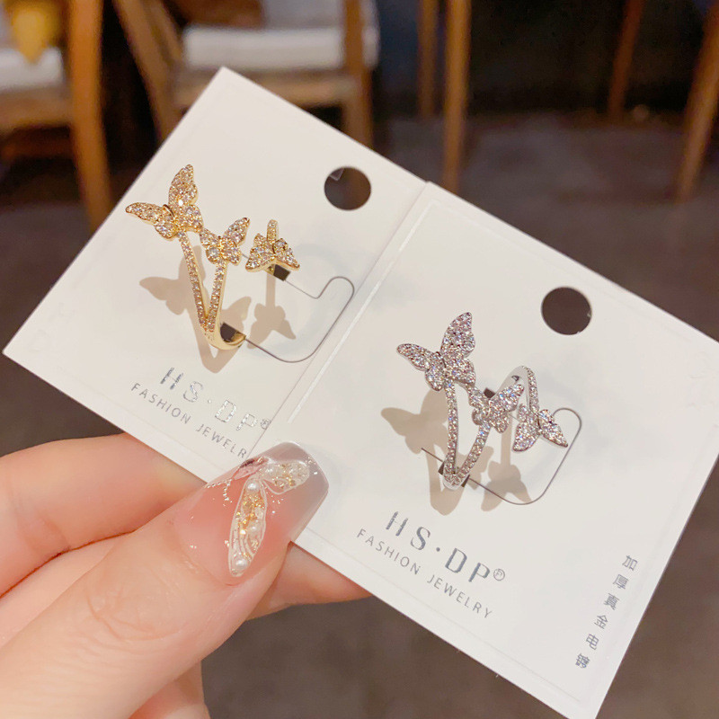 ฝรั่งเศสแสงหรูหราแฟชั่นผีเสื้อเฉพาะการออกแบบที่เรียบง่ายเปิดแหวน
