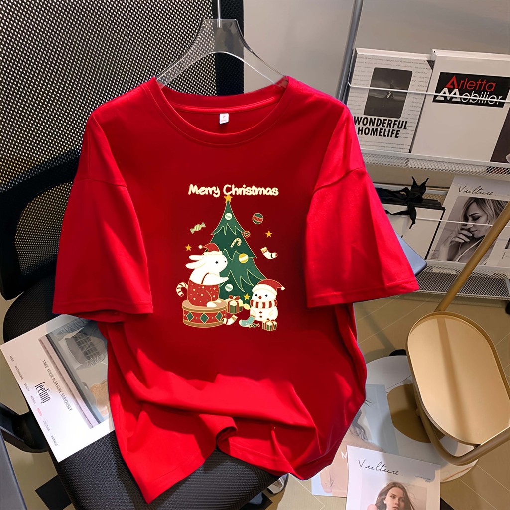 COD (จัดส่งในกรุงเทพฯ) MAO Shop เสื้อยืดลายการ์ตูน Christmas Oversize ผ้าฝ้าย100 ต้นคริสต์มาส S-3XL#100234