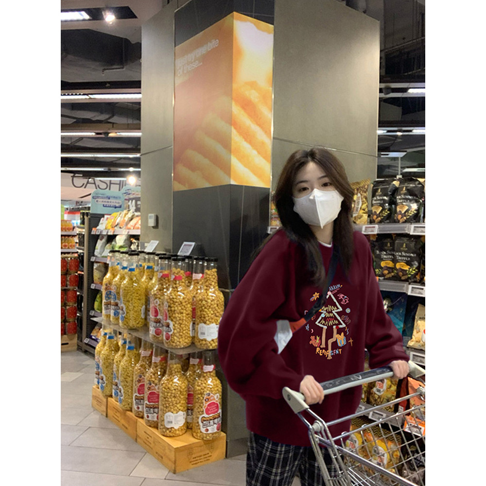 COD (จัดส่งในกรุงเทพฯ) MAO Shop เสื้อกันหนาวคริสต์มาสผู้หญิงใหม่ขนแกะไวน์สีแดงที่ไม่ซ้ำกันเก๋คอกลมเสื้อหลวม