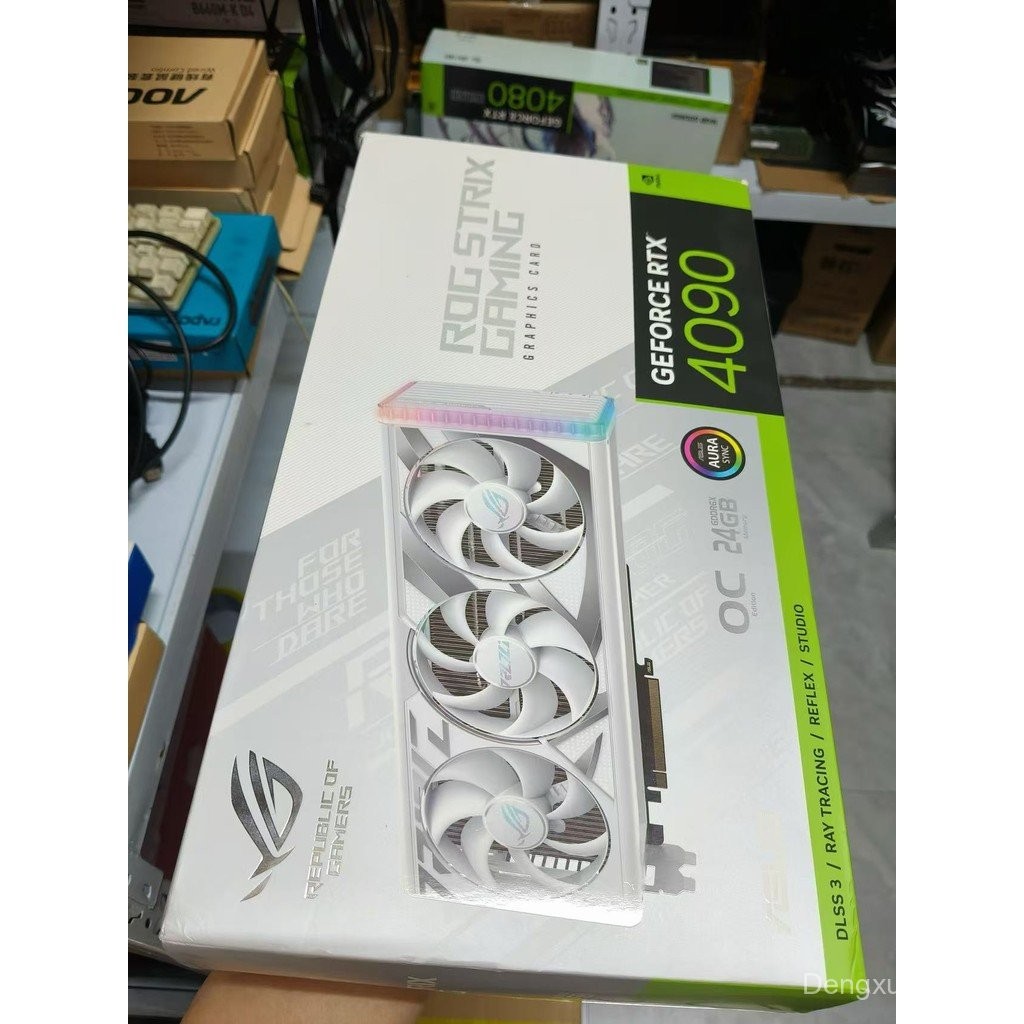 กล่องสำหรับ ROG Strix 4090
