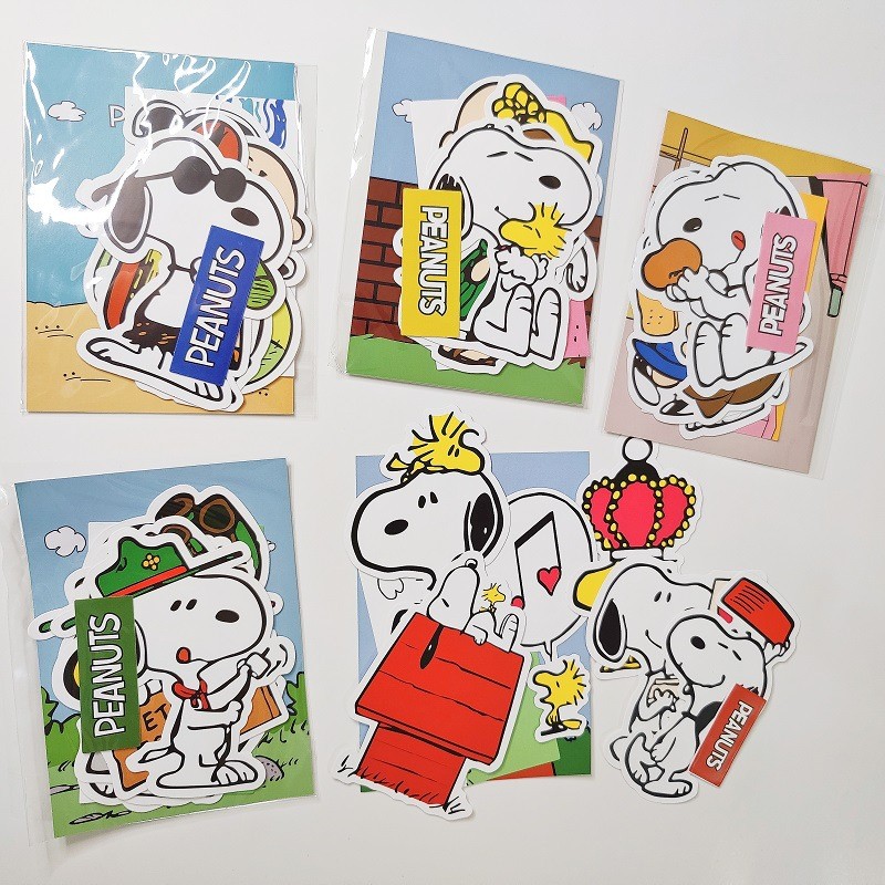 Snoopy กระเป๋าเดินทางขนาดใหญ่สติ๊กเกอร์สติ๊กเกอร์ติดผนังสติกเกอร์โทรศัพท์มือถือวัสดุที่ทำด้วยมือสติกเกอร์ DIY