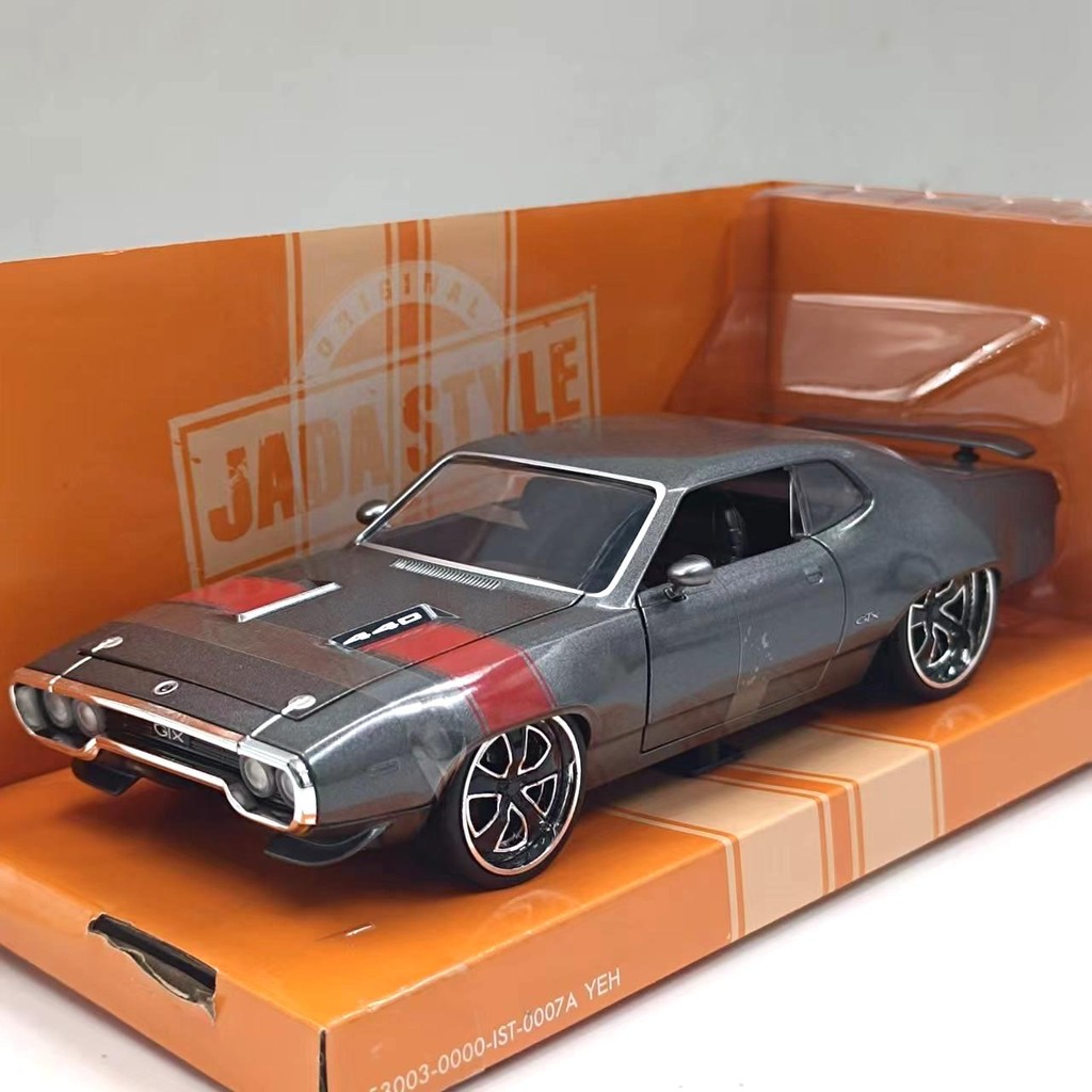 Jada1: 24 Jada Plymouth GTX จําลองโลหะผสมโลหะรุ่นรถคลาสสิกแบบคงที่ผลิตภัณฑ์สําเร็จรูปเครื่องประดับออ