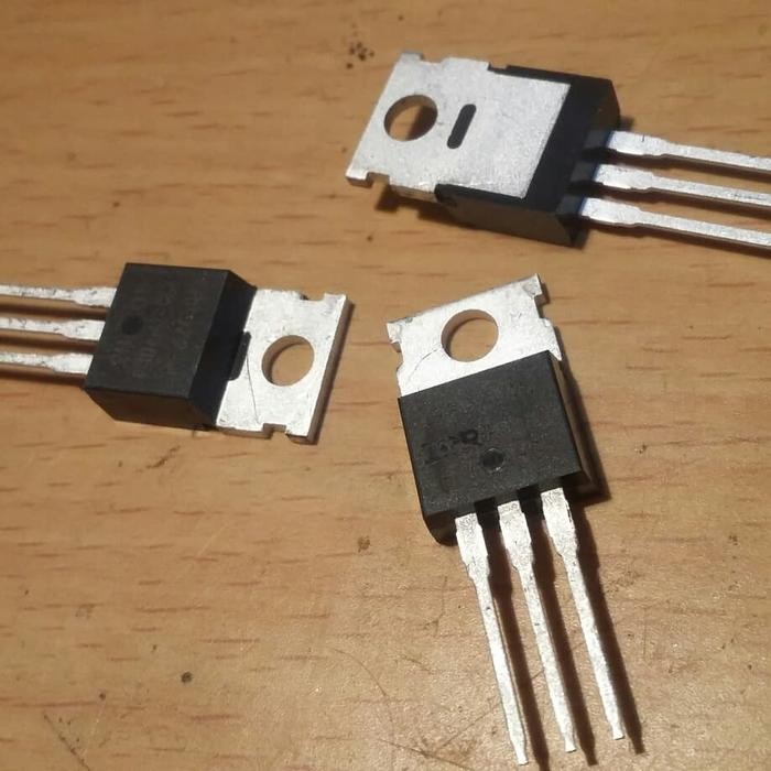 ชิ้นส่วนทรานซิสเตอร์ IRF9Z24N IRF9Z 24 N IRF9Z24 N IRF9Z 24N P-Channel MOSFET อุปกรณ์ไฟฟ้า
