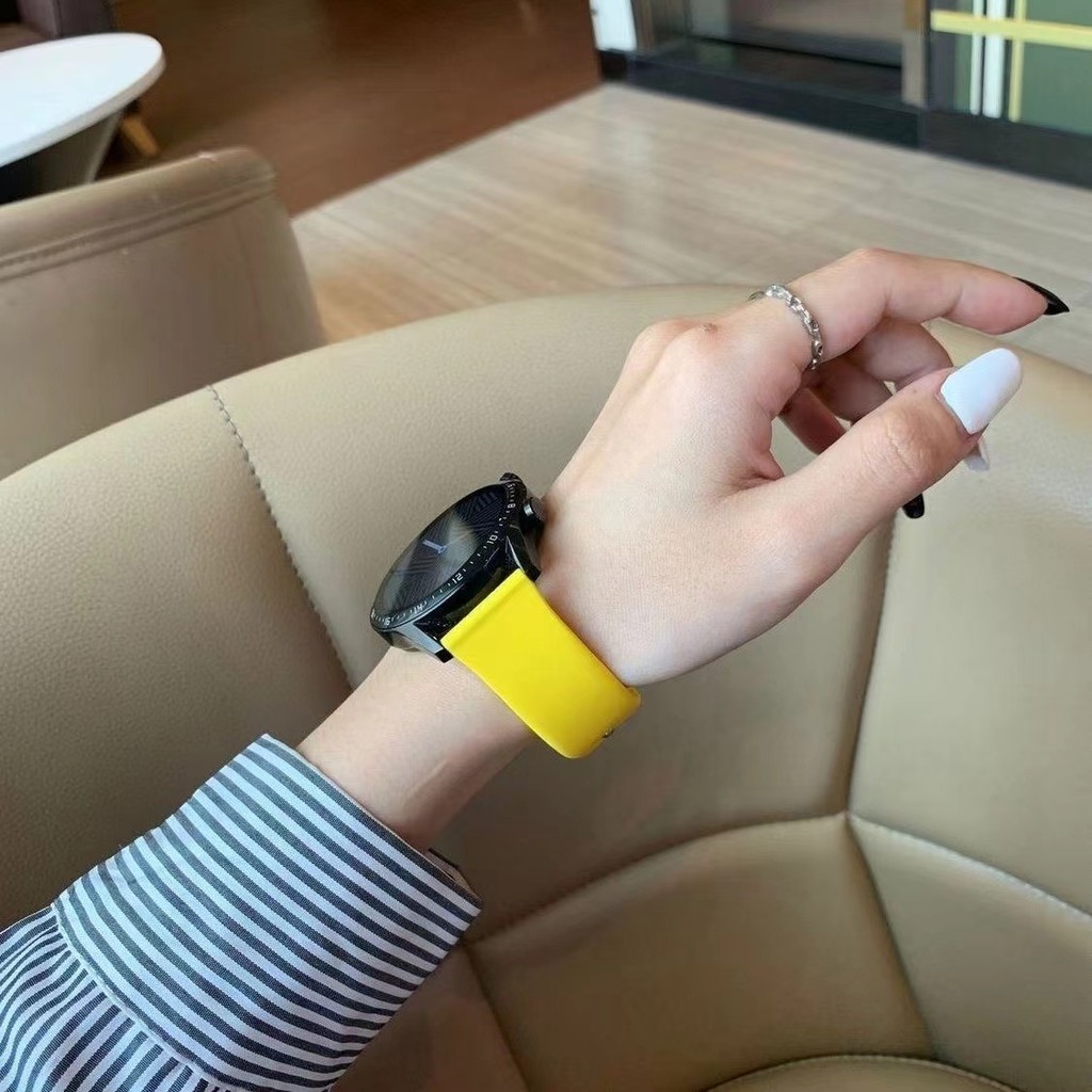 สายนาฬิกาGarmin forerunner165 55 245 645 255 158 245M645M S40 Venu2Venu2plus 3ซิลิโคนสีเรียบ20mm22mm - รูปที่ 3