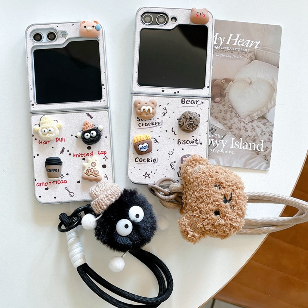 สําหรับ Samsung Z Flip 3 4 5 6 น่ารัก 3D คุกกี้หมี Briquette Decor Anti-scratch เคสโทรศัพท์พร้อม Anti-lost Plush สายคล้องกันกระแทก Fall-proof เกราะป้องกัน