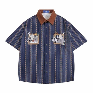 SUIKONE ซุยโคเนะ ญี่ปุ่นย้อนยุคการ์ตูนปักแนวตั้งลายเสื้อแขนสั้นฤดูร้อนผู้ชายและผู้หญิงเสื้อลําลองหลวม