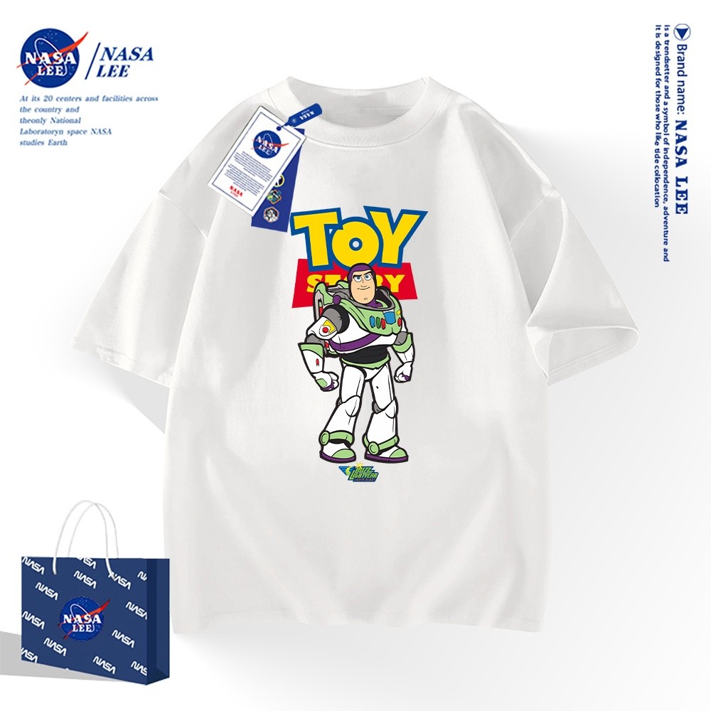 Toy Story Buzz Lightyear Cooperation เสื้อยืดผ้าฝ้ายแท้ผู้ชาย Fun Art การออกแบบการ์ตูน