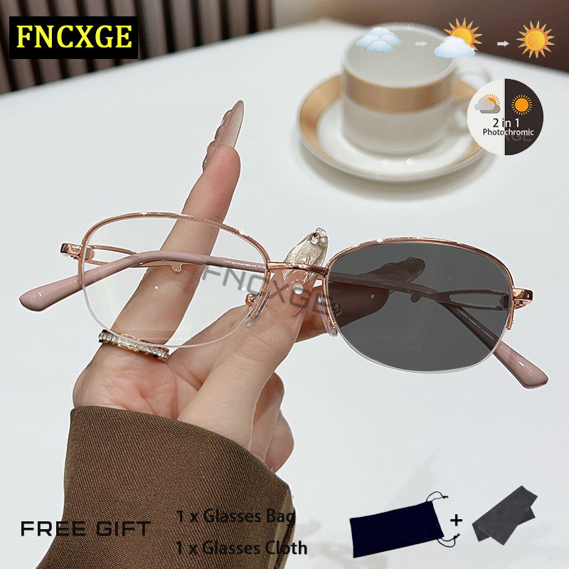 FNCXGE 2025 แฟชั่นโฟโตโครมิก สายตาสั้นแว่นตาสําหรับผู้หญิงผู้ชายกลางแจ้งเปลี่ยนสีแว่นตากันแดดป้องกันรังสียูวีใกล้สายตาแว่นต