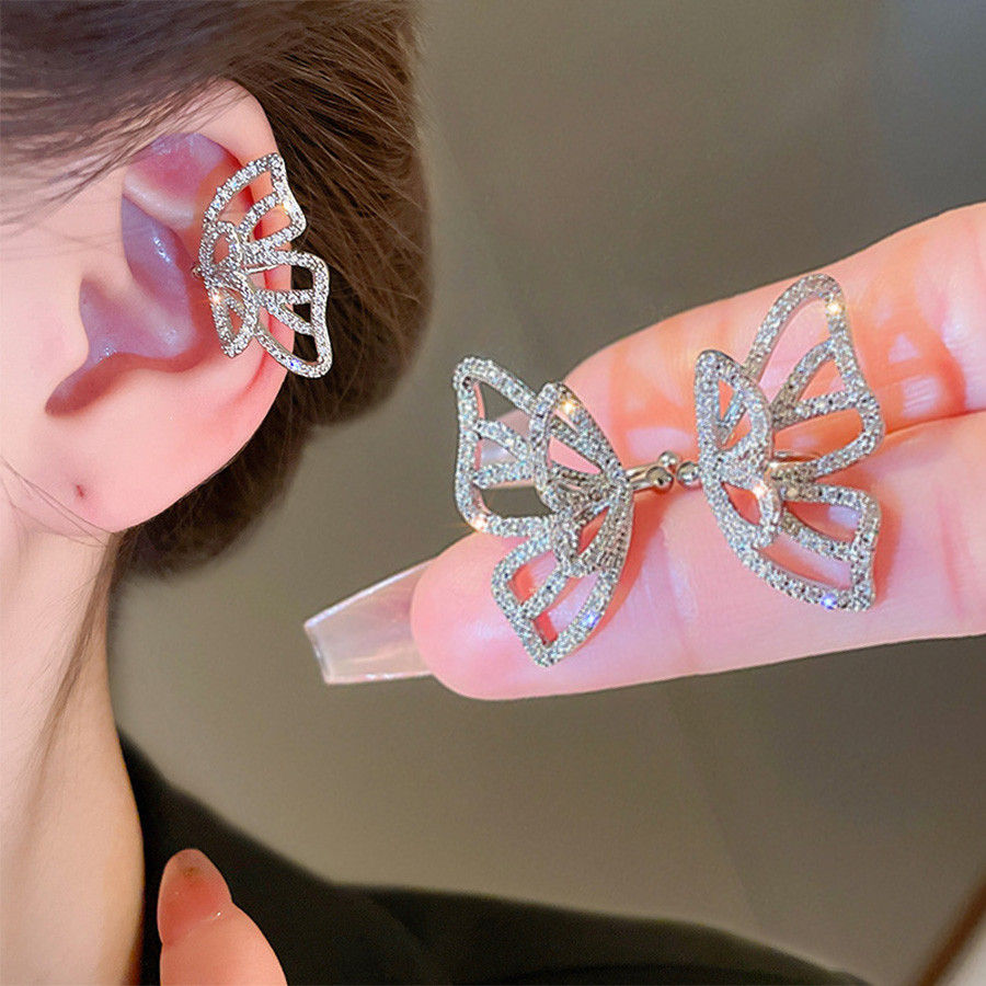 คลิปหูผีเสื้อโดยไม่ต้องหูพายหญิงสไตล์ใหม่ซอกออกแบบประณีตหูคลิปสไตล์เย็นต่างหูฝรั่งเศส