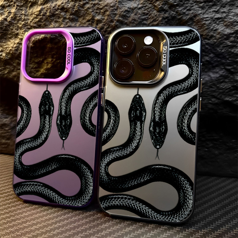 เคสไอโฟน11 งูดำ เคสโทรศัพท์ For IPhone 11 13 12 14 15 16 Pro 8 7Plus X XR XS Max SEเคส สีดำหรูหราซิลิโคนแข็งกรณีโทรศัพท์