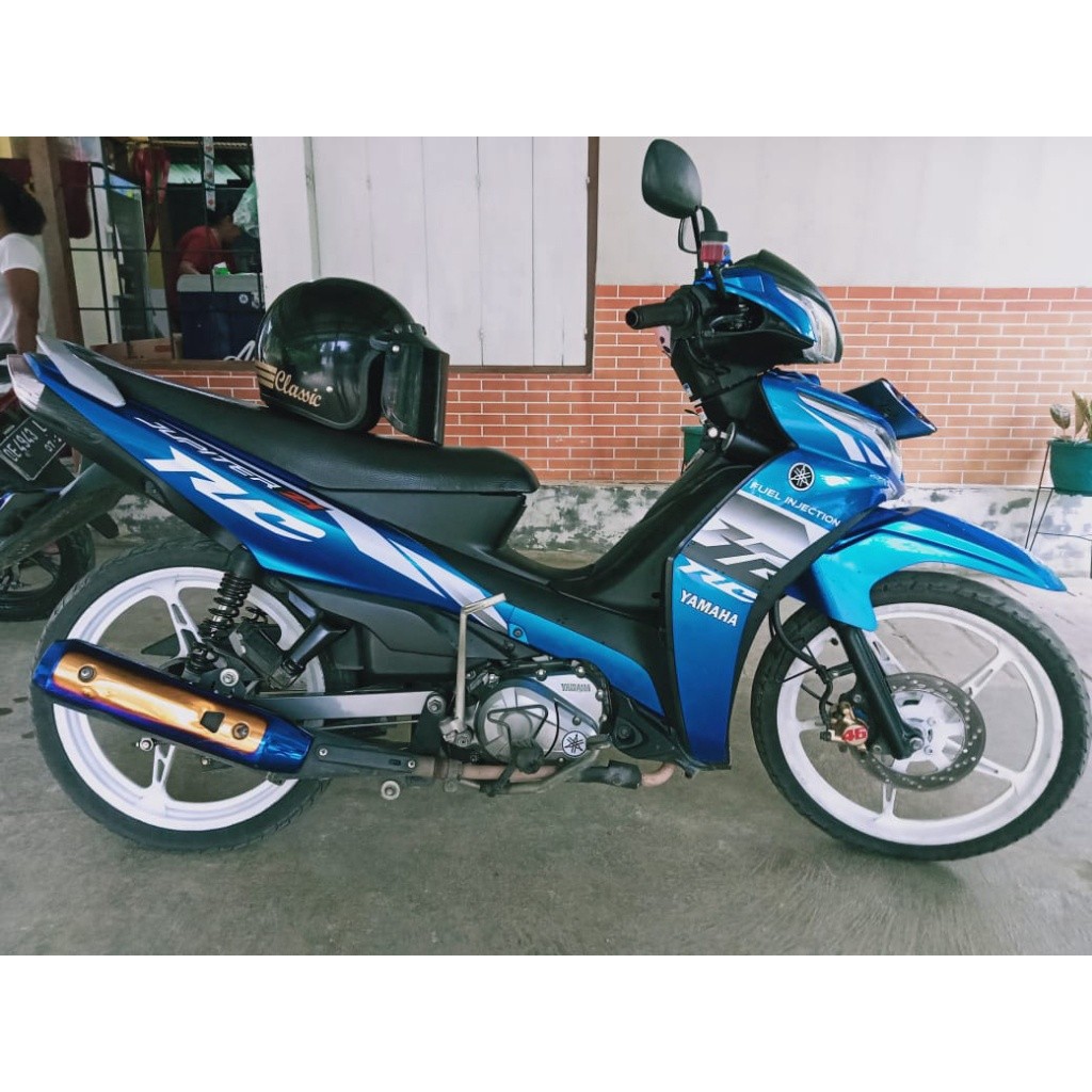 STRIPING JUPITER Z1 RC EDITION TRANSPARENT คุณภาพสูง