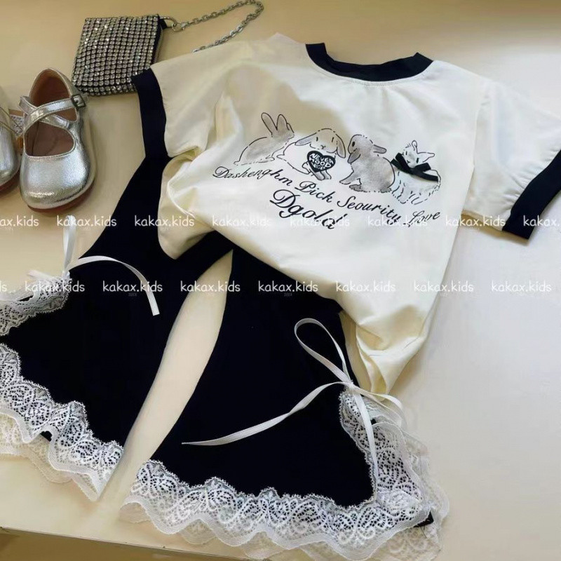 90-140 ชุดสองชิ้นเสื้อยืดแขนสั้นลายกระต่ายสำหรับเด็กผู้หญิงพร้อมกางเกงยาวลูกไม้ ชุดเด็กผู้หญิง1-6ขวบ