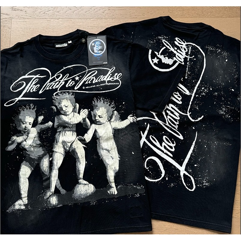 พร้อมสต็อก โฮลสตาร์ เด็กสามคนภาพเหมือนพิมพ์เสื้อยืดแขนสั้นหลวมครึ่งแขนสําหรับผู้ชายและผู้หญิง