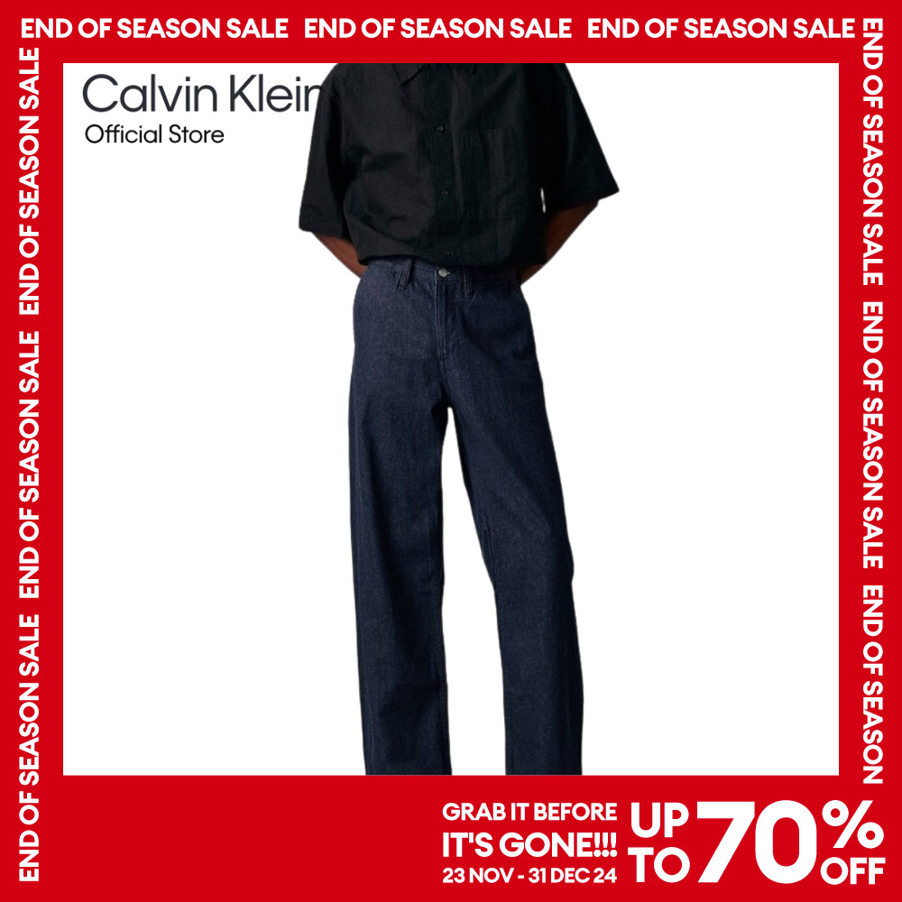 CALVIN KLEIN กางเกงยีนส์ผู้ชาย ทรง 90S Loose รุ่น J325418 1AP - สีกรม