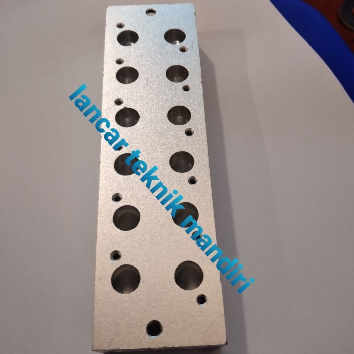 บล็อก Manifold สําหรับโซลินอยด์วาล์ว 3/2 3V210-08 / 06