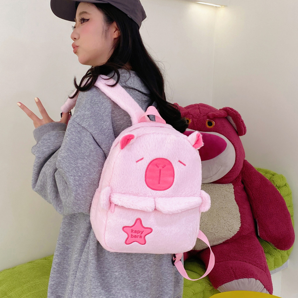 tokyosellected(T2237) กระเป๋าเป้มินิ-คาปิบาร่า ผ้าขนมิ้งค์ (ใส่ไอแพด12นิ้วได้)