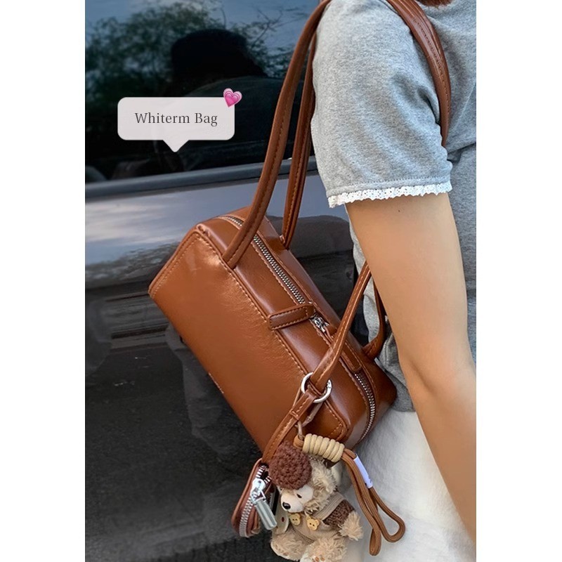 Amila Maillard Color Series Retro Minority Underarm Bag ใหม่เรียบง่ายและอเนกประสงค์ One Shoulder Bowling Bag