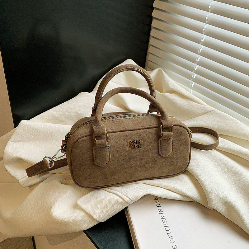 Mousoon แฟชั่นสไตล์เกาหลีพิเศษที่น่าสนใจ Frosted Suede กระเป๋าบอสตันแบบพกพาใหม่สีบริสุทธิ์ทุกการแข่งขันกระเป๋าสะพาย Messenger