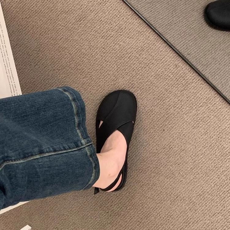 2025 รองเท้าแตะเรโทรใหม่ รองเท้าแตะผู้หญิงกลางแจ้งแบบสองทาง สวมใส่สบาย รองเท้าแตะชายหาดโรมันฤดูร้อน - รูปที่ 4