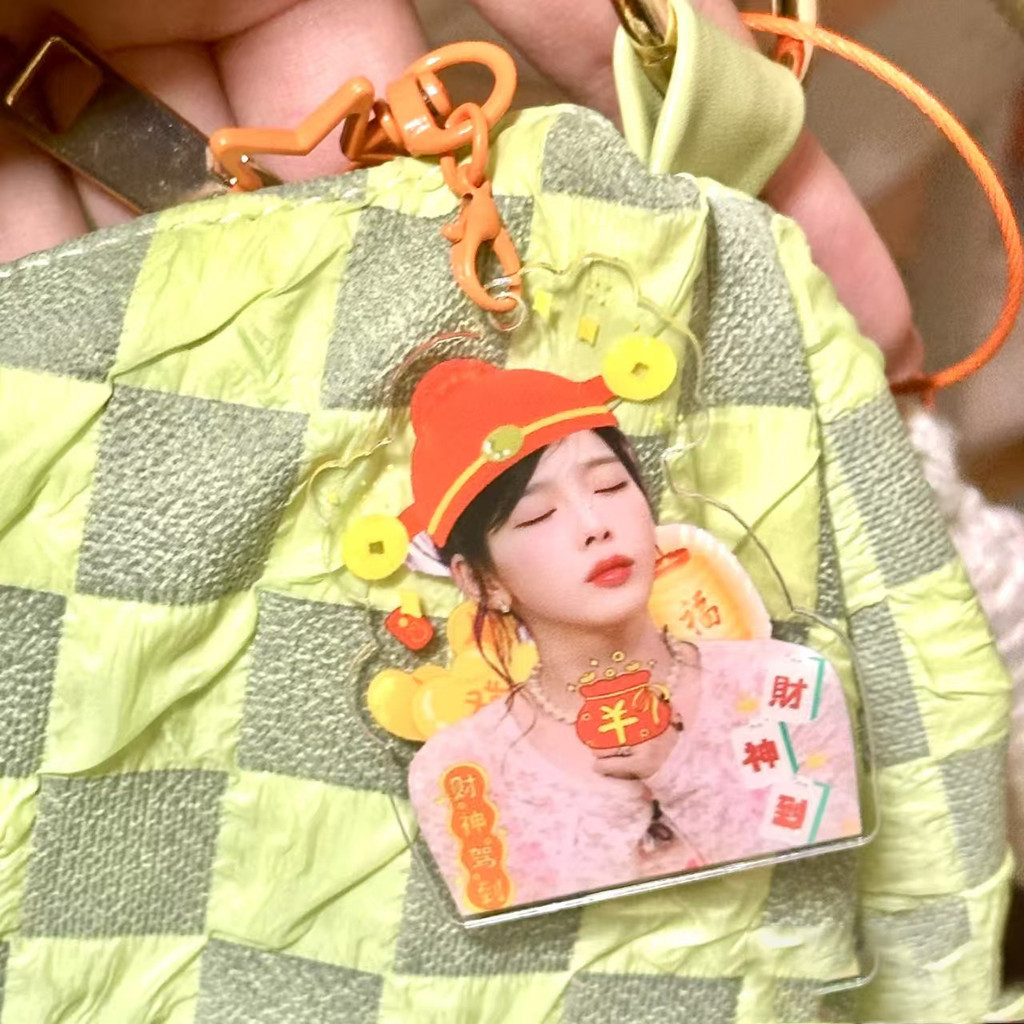 ✨มาใหม่✨Jin Taeyeon Merchanded Girls Generation Member อะคริลิคสองด้านโปร่งใสพวงกุญแจกระเป๋านักเรียน