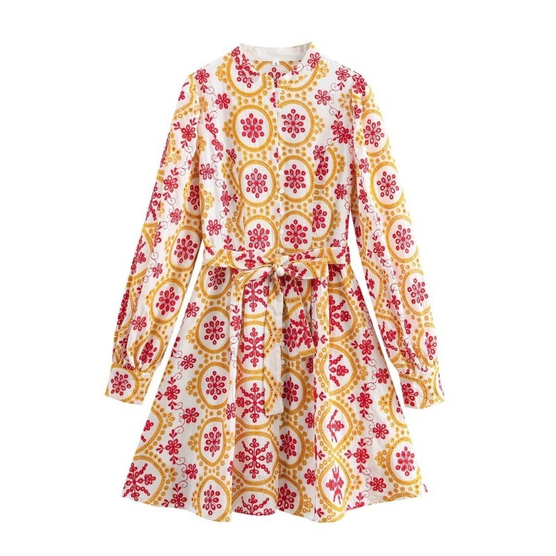 Uibey Li Ling Heavy Industry เย็บปักถักร้อยสายรัดเอวชุดแขนยาว 7702