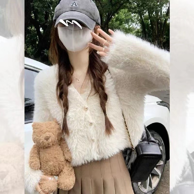 เสื้อสเวตเตอร์คอวีแบบสั้นหรูหรานุ่มหรูหราสำหรับผู้หญิงฤดูใบไม้ร่วงและฤดูหนาวเสื้อถักฤดูหนาวหนาพิเศษสไตล์เกาหลีเสื้อสเวตเตอร์ขนแกะมิงค์ฉัน qpjm