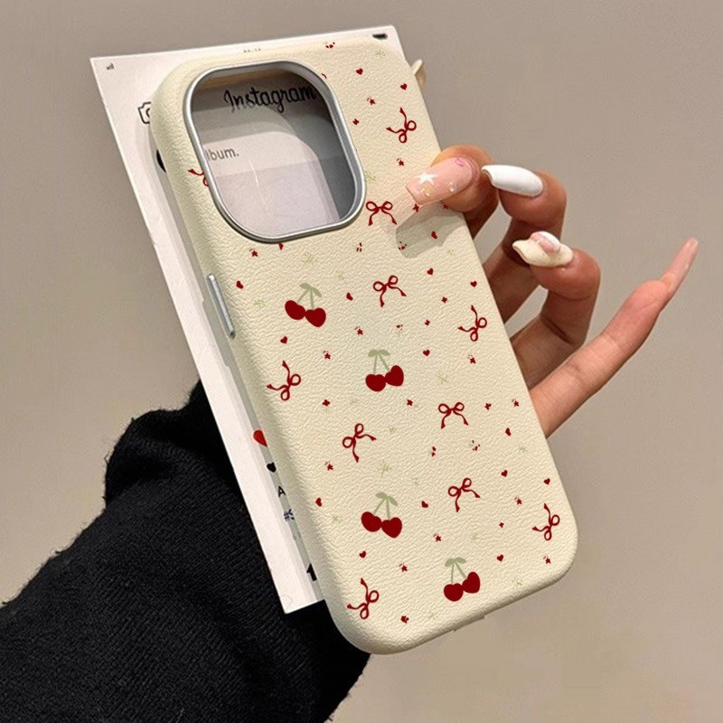 SAMSUNG การ์ตูนโบว์สําหรับsamsung S25 S24 Ultra S23 S22 Plus S20 S21 S23 S24 FEจุดสีแดงเชอร์รี่Bowknotหนังเนื้อโลหะกล้องกรอบกันกระแทกปกอ่อน