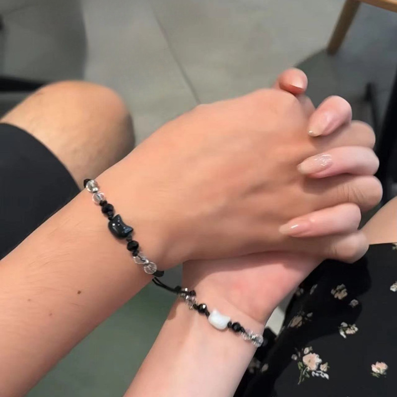 มูนสโตนธรรมชาติ Obsidian สร้อยข้อมือลูกปัดแมว Minimalist Party เครื่องประดับของขวัญสําหรับผู้หญิงสาว Night Out อุปกรณ์เสริม