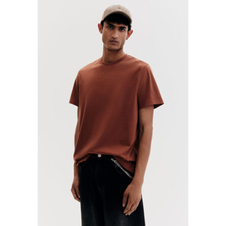 H&M(เอชแอนด์เอ็ม) เสื้อยืดคอกลมทรงปกติ ผู้ชาย 0685816_11