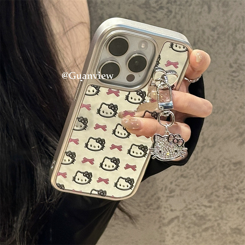Huiwanju หวานและเย็นแฟลชเพชร KT จี้แมวสําหรับ iphone16promax เคสโทรศัพท์มือถือ Apple 15pro 13 รวมทุกอย่าง 12 ไฟฟ้า 11 เคสกระจกน่ารักฝาครอบป้องกันการตก
