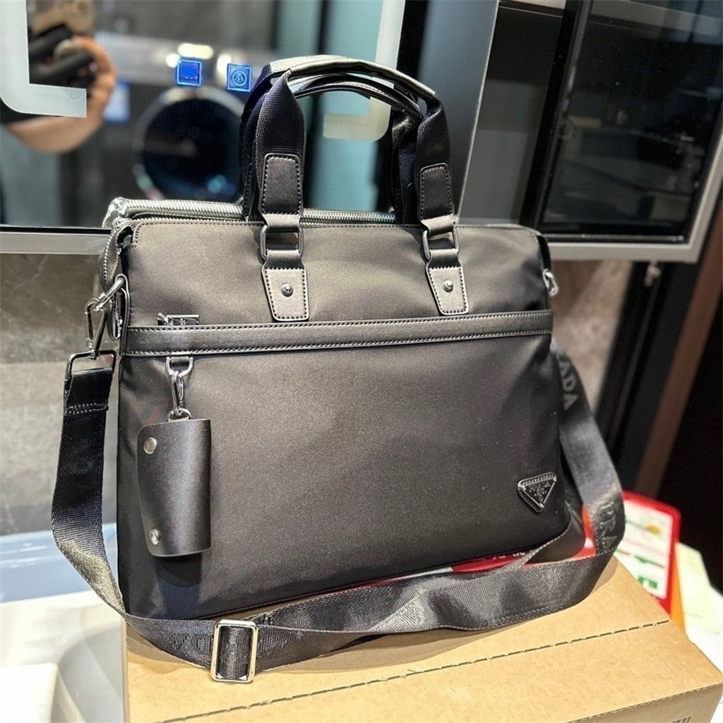 [จัดส่งรวดเร็ว] Pradabeg Mens Canva