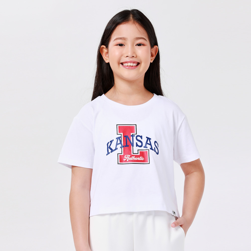 LEE KIDS เสื้อยืดแขนสั้นเด็กผู้หญิง คอลเลคชั่น New Preps ทรง Cropped รุ่น LK F124GTSSN38 สีขาว