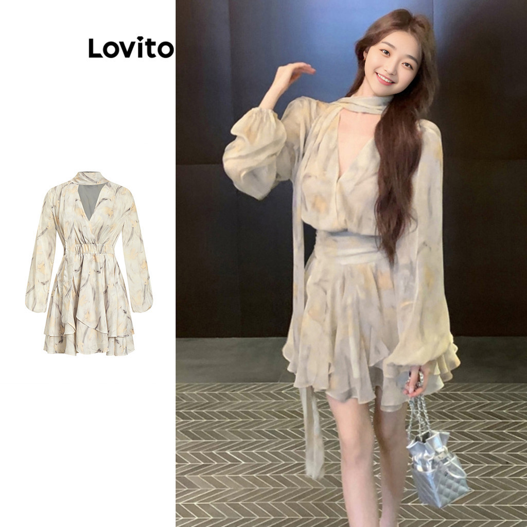 Lovito เดรสผู้หญิง ลายดอกไม้ ชายแต่งระบาย ตีเกล็ดหน้า ผ้าคาดเอว สไตล์โรแมนติก L98AD125