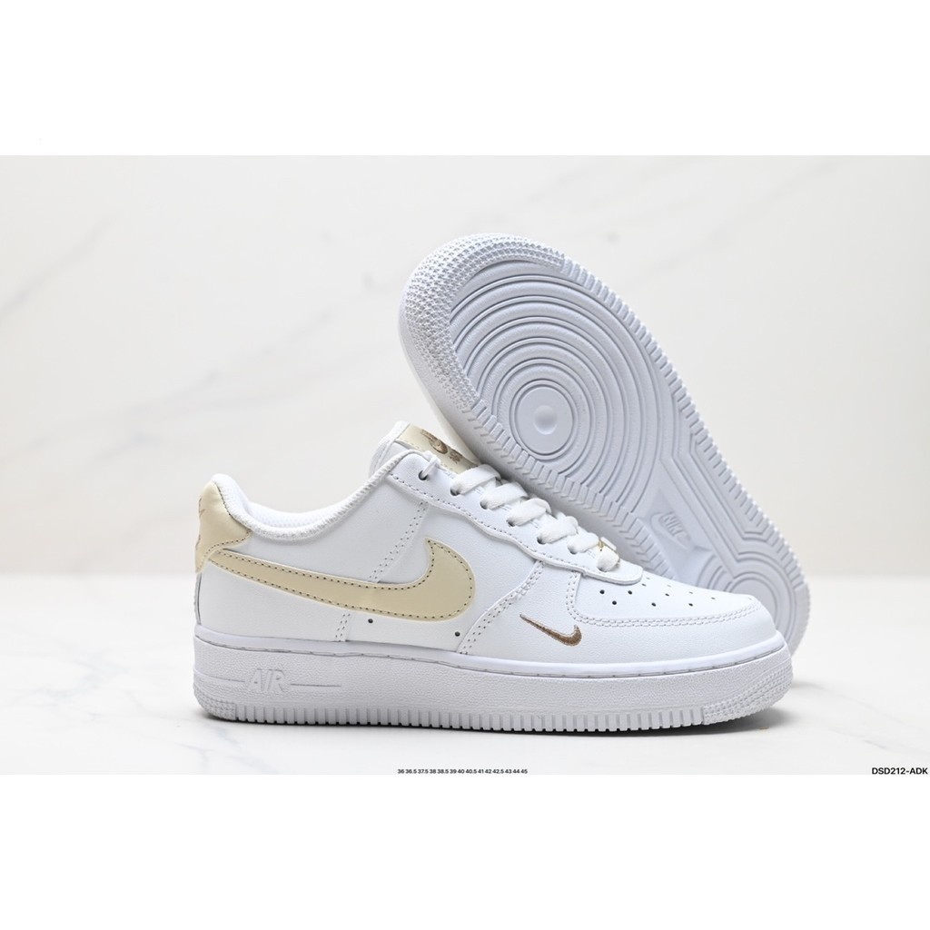 Ucpa Air Force 1 '07 MID ''Triple white'' รองเท้าผ้าใบรองเท้า366731-100