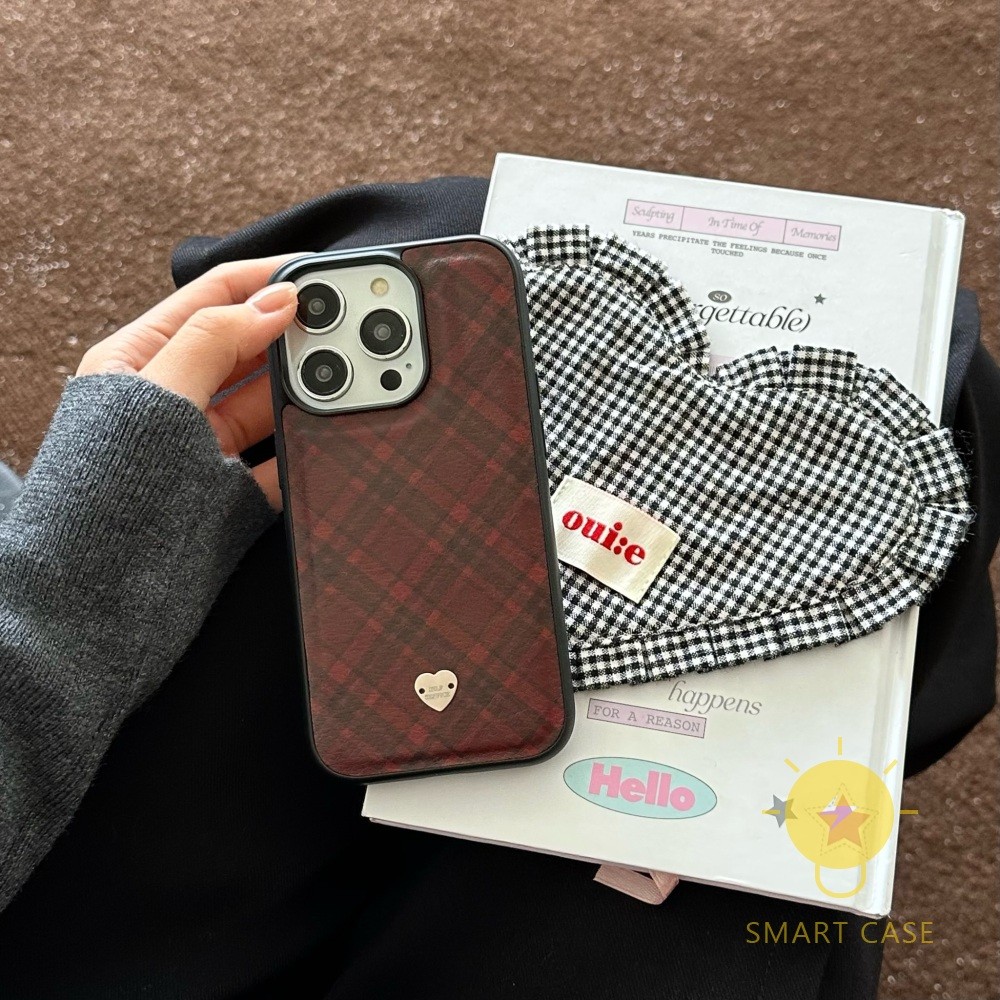 For เคสไอโฟน 13 [Leather Texture Grid Heart] เคส Phone Case For iPhone 16 Pro Max 15 14 Pro Max 13 12 For เคสไอโฟน11 Ins Korean Style Retro Classic Couple Shockproof Protective TPU Cover Shell
