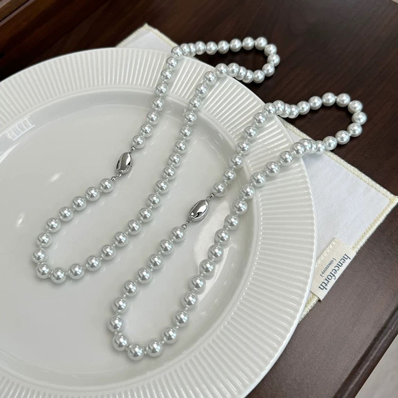 ร้อนขายออสเตรียนำเข้า Swarovski มุกเย็นสีขาวสร้อยคอมุก8มิลลิเมตร
