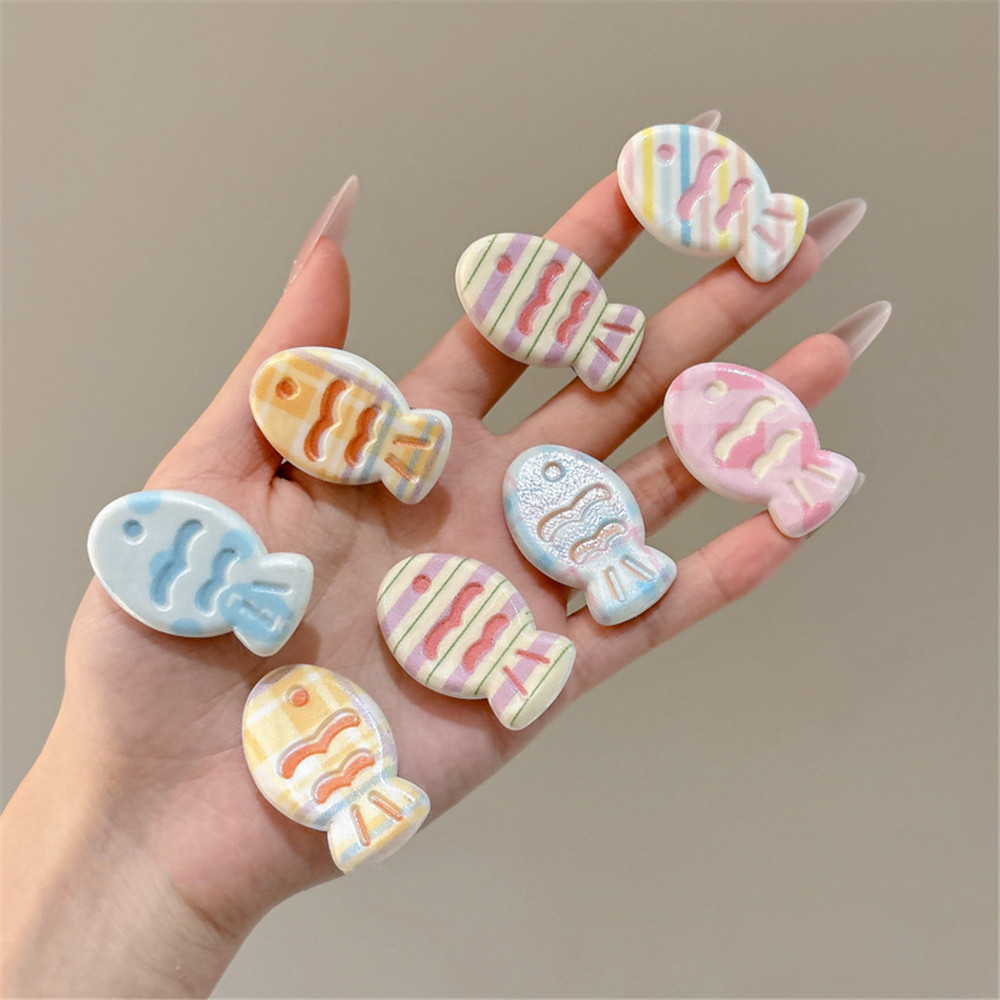 สีสันครีมปลา ใบเรียกเก็บเงินเป็ด กิ๊บติดผมสําหรับสาวหน้าผากเรียบด้านหักน่ารักอเนกประสงค์ หมวก