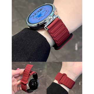 สําหรับ Samsung Galaxy Watch 7 6 5 4 5Pro 6Classic สร้อยข้อมือสําหรับ Huawei GT5 Pro 46 มม.4Pro Soft Band 20 มม.22 มม.สายคล้องคอซิลิโคนแม่เหล็ก