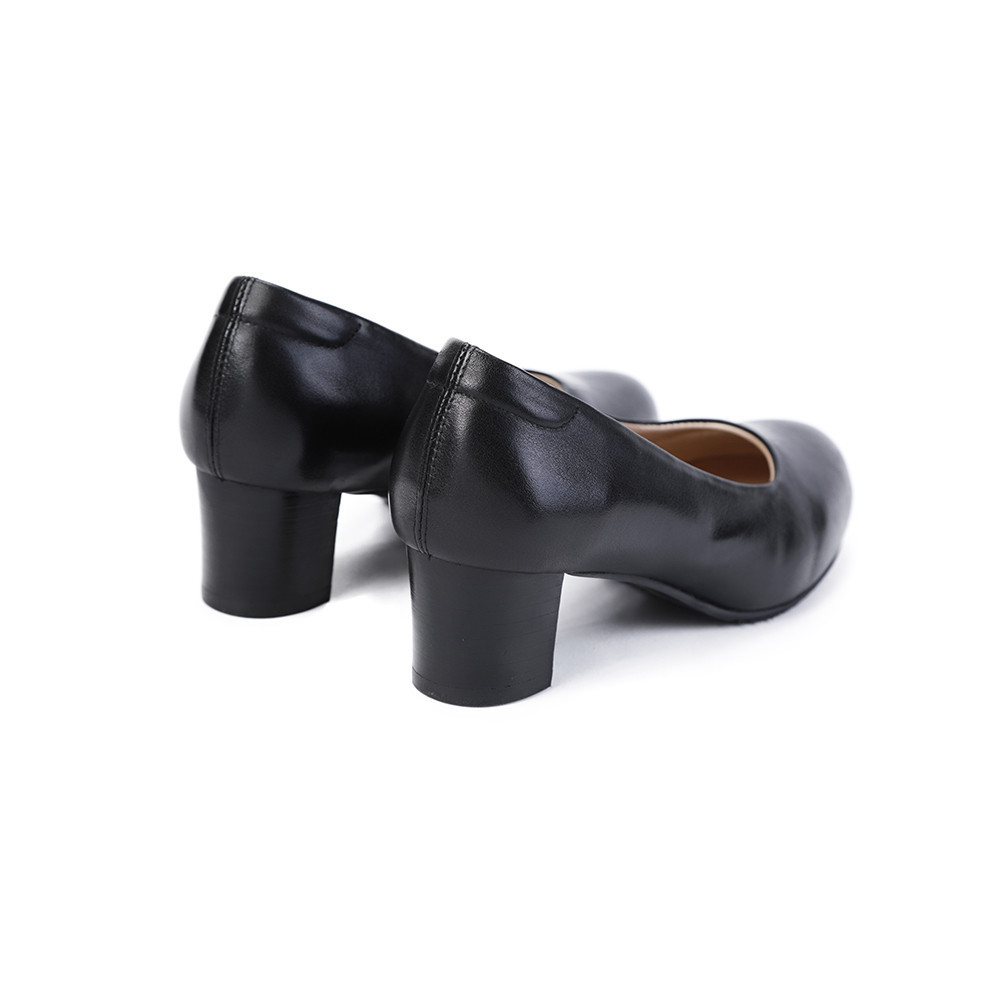Hush Puppies รองเท้าผู้หญิง รุ่น  HP 8WDFB2044A - สีดำ (รองเท้าทางการหนังแท้ แบบสวม)