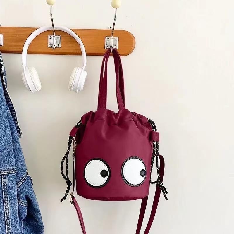 【พร้อมส่ง】กระเป๋าผู้หญิง กระเป๋าสะพายข้าง กระเป๋าแฟชั่น  กระเป๋าสไตล์เกาหลี