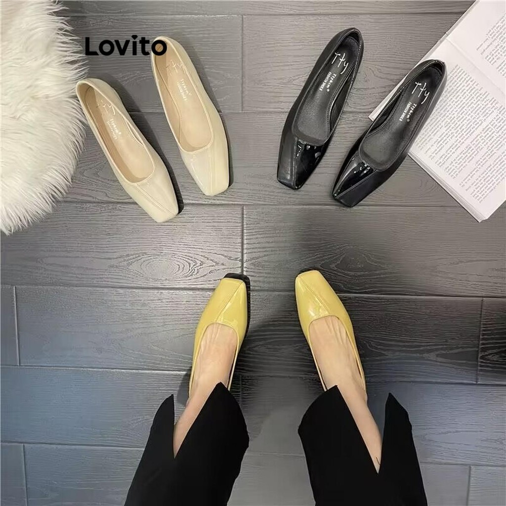 Lovito รองเท้าส้นเตี้ยแบบบัลเลต์ส้นเตี้ยสไตล์ฝรั่งเศสสำหรับใส่ไปทำงานสำหรับผู้หญิง หนังสิทธิบัตรแบบเรียบหรูสไตล์วินเทจ LFA70251