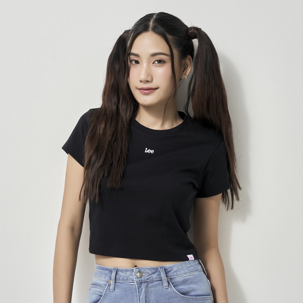 LEE เสื้อยืดแขนสั้นผู้หญิง คอลเลคชั่น Lee Pink รุ่น LE F324WTSSN26 - สีดำ
