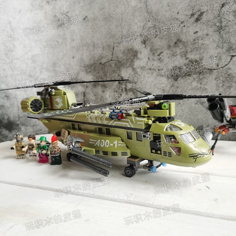 Senbao Black Gold Plan 11700 กองกําลังพิเศษเจาะ Combat สาขา Stem เฮลิคอปเตอร์ทหารรุ่น Building Block