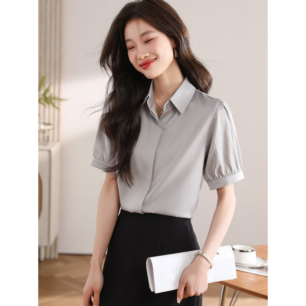 ฤดูร้อน เสื้อเชิ้ตซาตินอเนกประสงค์สำหรับผู้หญิง สไตล์ฮ่องกงเบาๆ เสื้อเบลาส์แบบกระดุมเดี่ยวที่หรูหราและเป็นมืออาชีพ